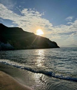 Exploring Milos, the Perfect Greek Getaway
