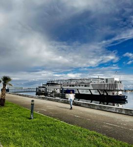 Explore Aveiro in Portugal: 10 Unforgettable Bucket List Experiences