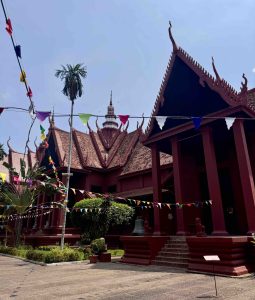 Cambodia Bucket List: Explore Phnom Penh, Angkor Temples & Koh Rong Sanloem
