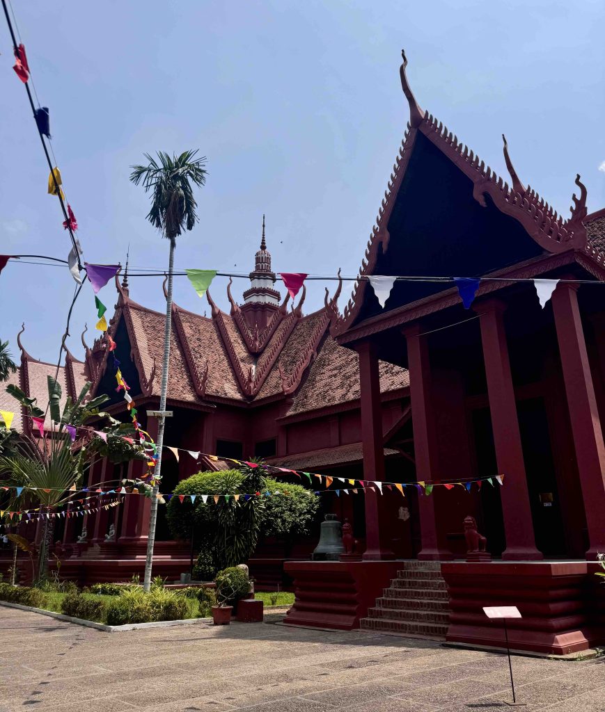 Cambodia Bucket List: Explore Phnom Penh, Angkor Temples & Koh Rong Sanloem