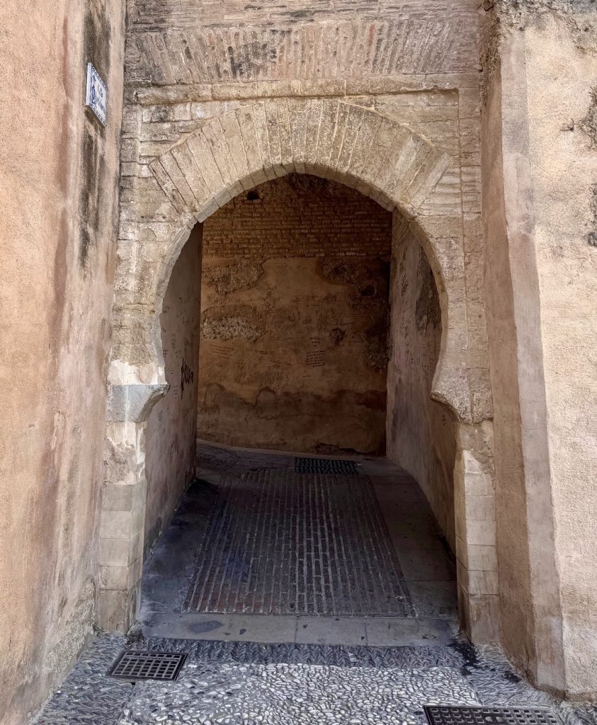 Explore Granada, Spain: 10 Unforgettable Places to Visit