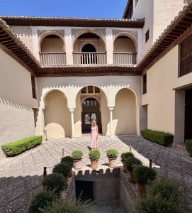 Explore Granada, Spain: 10 Unforgettable Places to Visit